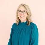Shawna Ford - @shawnareads - Instagram