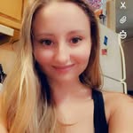 Shay Bartlett - @petitequeen4285 - Instagram