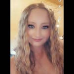 Shay Bartlett - @petitequeen3800 - Instagram