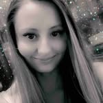 Shay Bartlett - @petitequeen7427 - Instagram