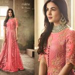 TRENDY FASHION - @shaziazabeehullah92124 - Instagram