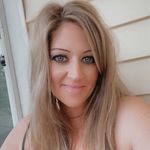Sheena Parkhouse Edwards - @sheena5292 - Instagram