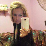 Sheena howe - @puppylove69 - Instagram