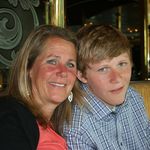 Sheila Applegate - @apple5mom - Instagram