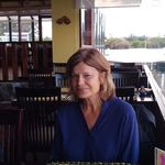 Sheila Everett - @evrydysagft - Instagram