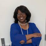 Sheila Floyd - @sheflo28 - Instagram