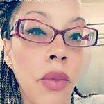 Sheila Healy - @goldengirl_1107 - Instagram