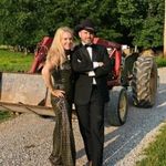Shelby Arnold Tessar - @shelbylsparkles - Instagram