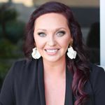 Sheila Bishop - @movingtothegoldenisles - Instagram