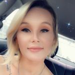 Shelia - @shelia_the_fox - Instagram