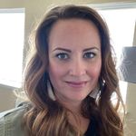 Shelley Ingram - @working_mom_5 - Instagram