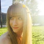 Shellie Livingston - @shelliebellie724 - Instagram