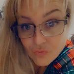 Shellie Wright - @shelliedial1215 - Instagram