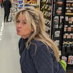 Shelly Bloom - @shellybhair - Instagram