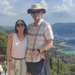 Michelle Borland - @shellybobbinsno1 - Instagram
