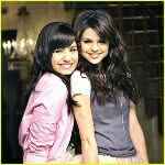 selena gomezzz - @shelly_boo_boo - Instagram