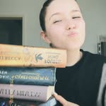Shelly 🧸🤍 - Bookstagram - @shellys.books - Instagram