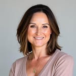 Shelly Lewis Connelly - @shellyconnellyrelioness - Instagram