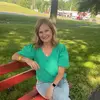 ShellyDanielle - @happyinmenopause - TikTok