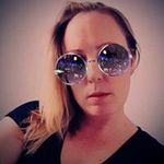 Shelley Dwyer - @shelley.dwyer.9 - Instagram