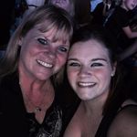 Michele Healy Fox - @_shelly_fox - Instagram