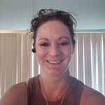Shelly Fox - @shellyfox8 - Instagram