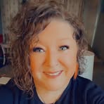 Shelly Fox - Facebook