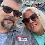 Shelley Ledbetter - @shippingshelley - Instagram