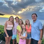 Shelly McGinn Link - @sirclydemaxwell - Instagram