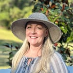 Shelly Small - @shellyb_monat - Instagram