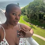 Shelly Smith - @shelly_bombshell - Instagram
