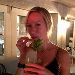 Shelley Whitney - @at_october_house - Instagram