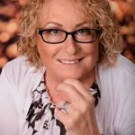 Sherry Schmidt - @sherrylyschmidt - Instagram