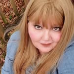Sherry Bartlett - @farawaygirl77 - Instagram