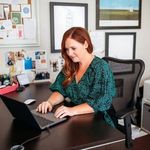 Sherry Curtis - @opraisetochi - Instagram