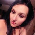 Sherry McCaslin - @footballqueenvfl - Instagram