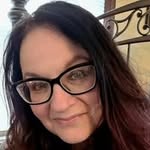Sherry Robbins - @praguechic - Instagram