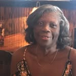 Shirley Deeds - @shirley.deeds.77 - Instagram