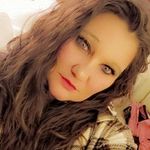 Shirley Dutton - @shirley.dutton.77 - Instagram