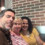 Shirley Gabbert - @lookingpez - Instagram