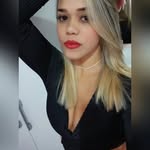 Shirley Gouveia - @shirleygouveia98 - Instagram