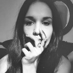Shyanne Hall - @flowingshy - Instagram
