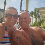 Sian Armstrong - Facebook