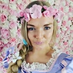 Sian Barry - @sianrose_parties - Instagram