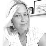 Sian Brennan - @no.one_sees.the.barn - Instagram