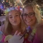 Siân Clements - Facebook
