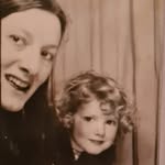 Siân Howarth - @sianemil - Instagram