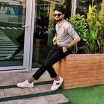Sid Khʌɳ - @sid._.khan - Instagram
