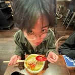 Sidney Ho - Facebook