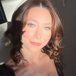 Sydney Isenberg - @sydisenberg - Instagram